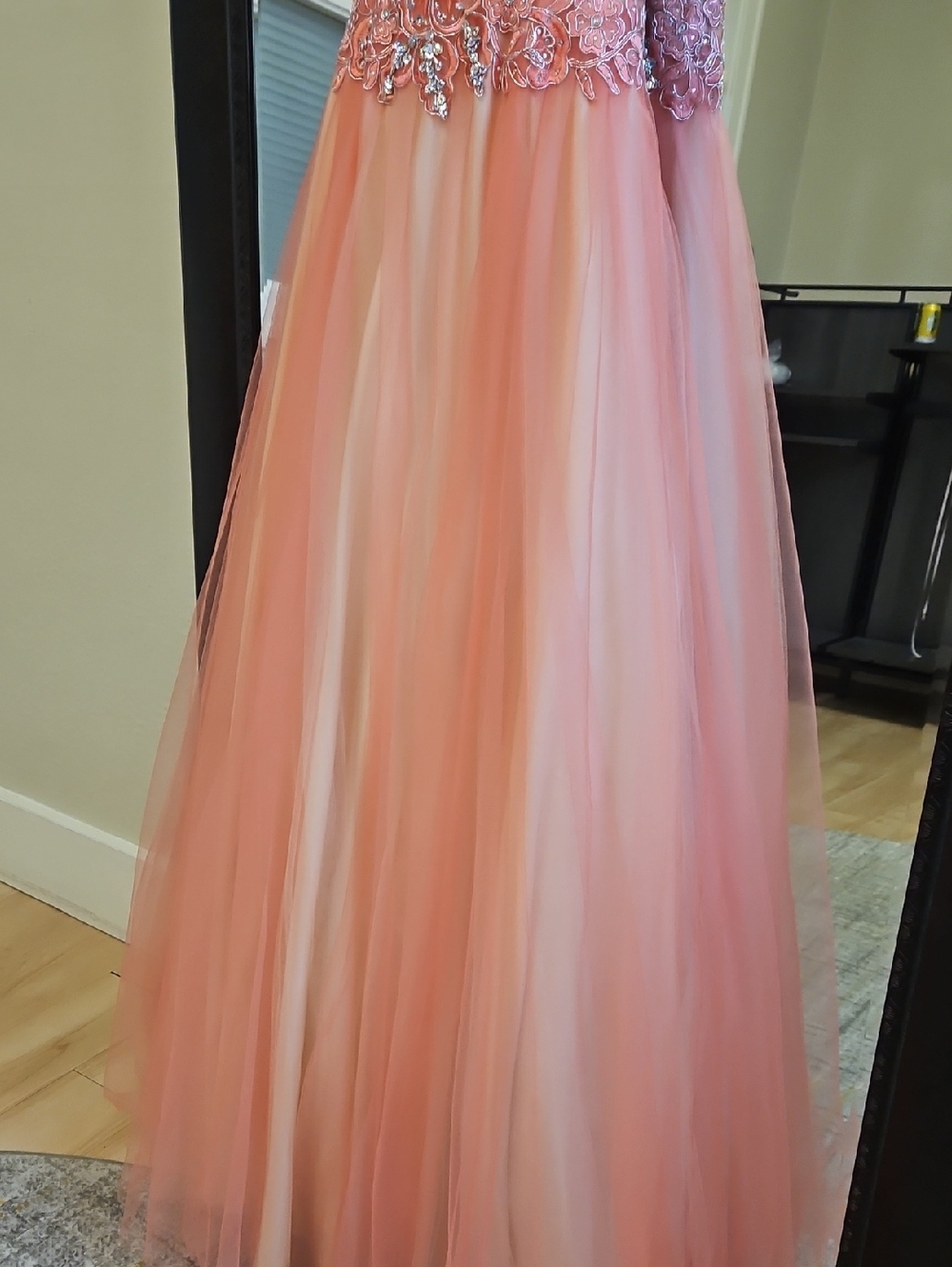 S - Picture 5 of 15